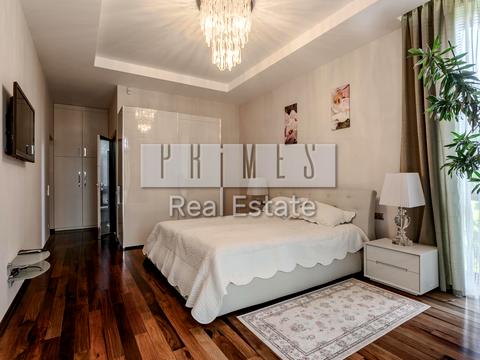 будинок за адресою Осіння