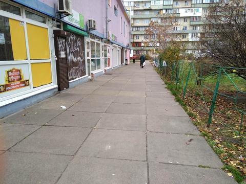 комерційна за адресою Героїв полку "Азов" вул. (Маршала Малиновського), 5б