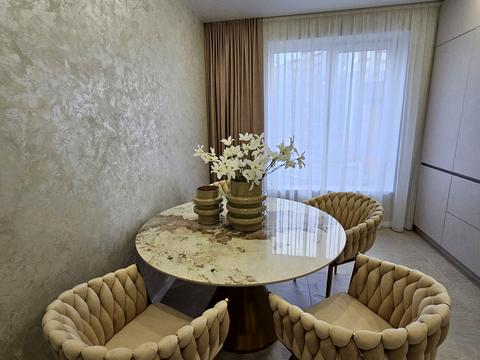 квартира по адресу Домбровського ул., 3б, к.4-7