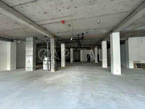 коммерческая по адресу Крещатик ул., 16