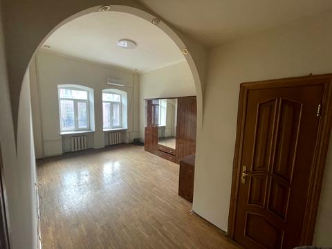 квартира за адресою Михайлівська вул., 18-А