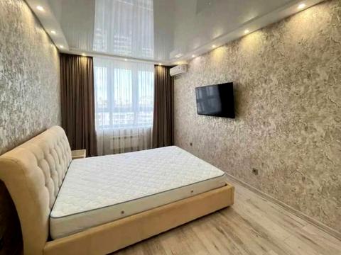 квартира за адресою Київ, Драгоманова вул., 10