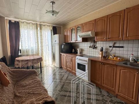 квартира за адресою Святошинська пл., 1