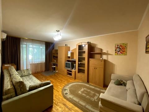 квартира за адресою Алана Шепарда вул. (Суворова), 34-А
