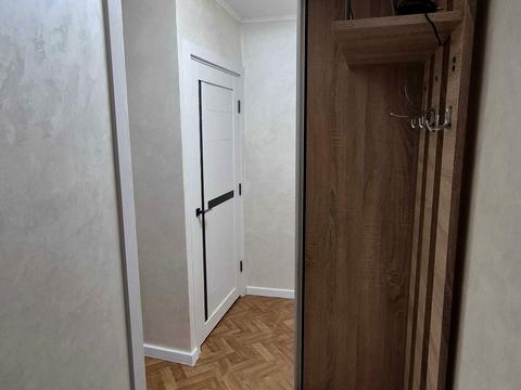 квартира за адресою Василя Стуса вул., 18