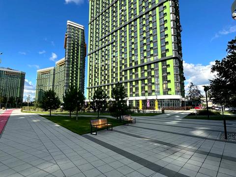 квартира за адресою Причальна вул., 12