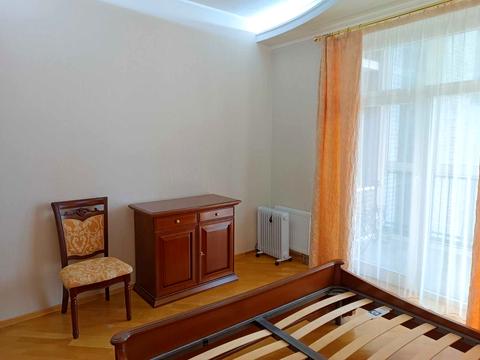 квартира за адресою Назарівська вул. (Вєтрова), 11