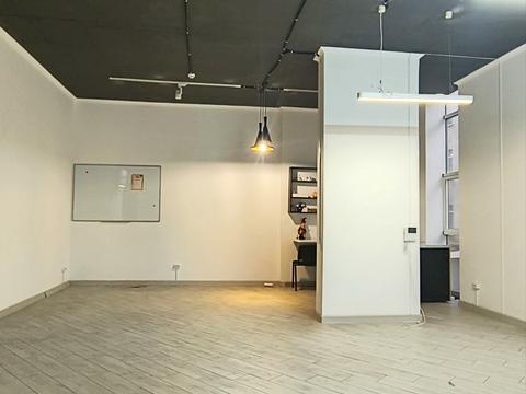 комерційна за адресою Проскурівського підпілля вул., 61