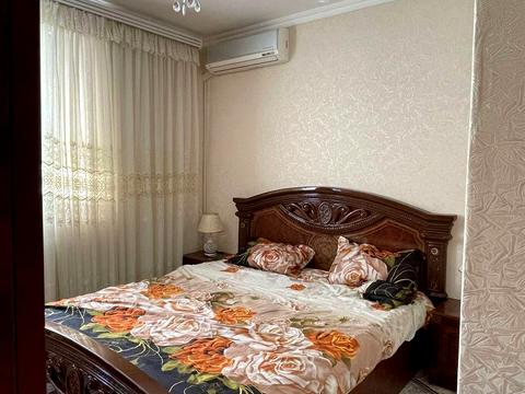 квартира за адресою Івана та Юрія Лип вул. (Гайдара), 74а