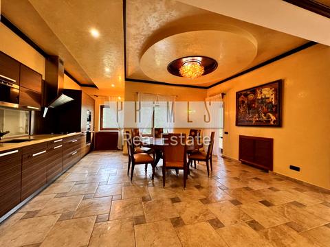 будинок за адресою смт. Козин, Старокиївська вул., 2/33