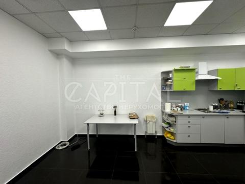 комерційна за адресою кільцева, 4