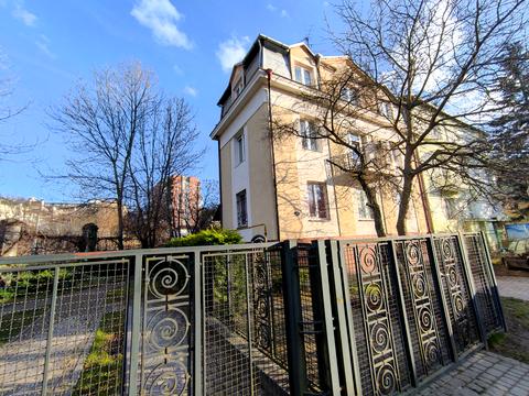 квартира за адресою Аральська вул., 15