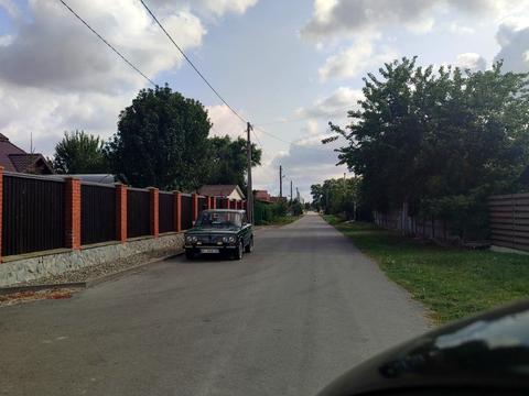 участок по адресу Молодіжна, 11