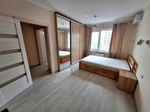 квартира за адресою Бориса Гмирі вул., 12-Б