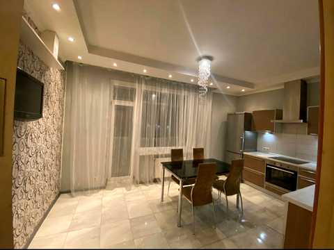квартира за адресою Космічна вул., 9-А