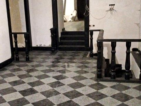 комерційна за адресою Лютеранська вул., 4