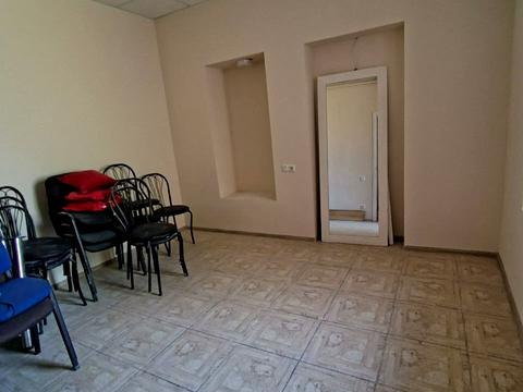 комерційна за адресою Канатна вул., 28