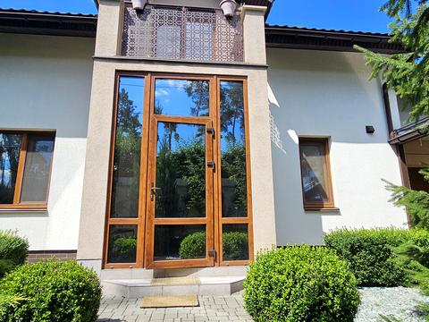 дом по адресу Провулок революції