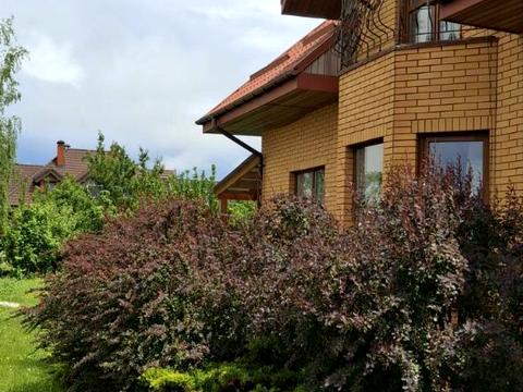 будинок за адресою Освітня