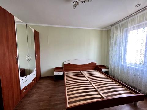квартира за адресою Софії Русової вул., 7-А