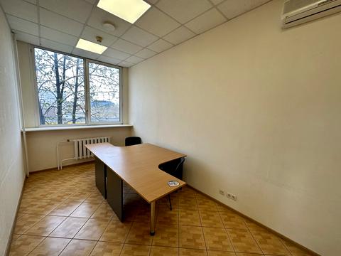 комерційна за адресою Ґарета Джонса вул. (Сім'ї Хохлових), 15