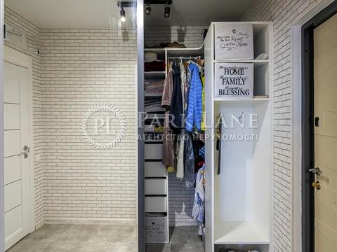 квартира по адресу Ревуцкого ул., 40-В