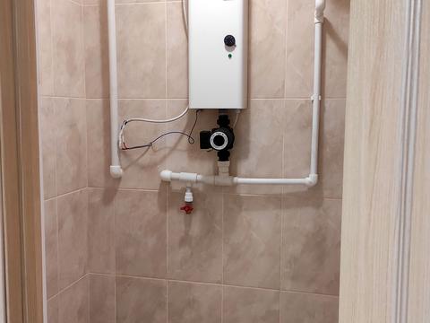 комерційна за адресою Ніни Строкатої вул. (Буніна), 20