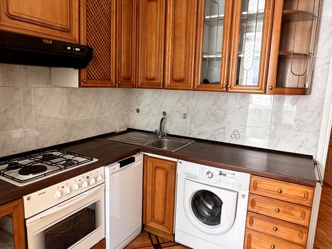 квартира за адресою Крутогірний, 9