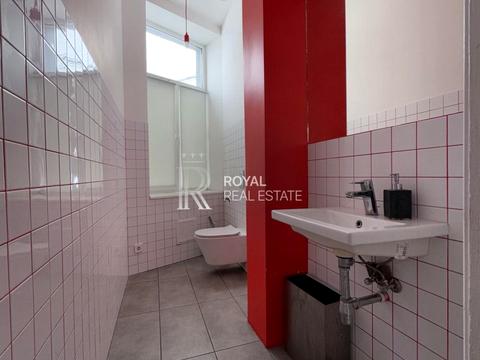 комерційна за адресою Лаврська вул. (Січневого Повстання), 16