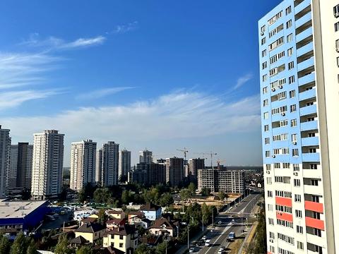 квартира за адресою Василя Симоненка вул., 107