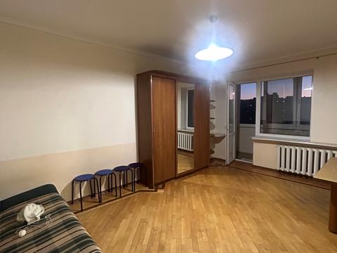 квартира за адресою Приозерна вул., 8-Б