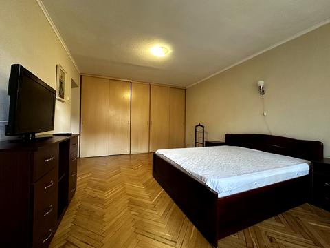 квартира за адресою Різницька вул., 8