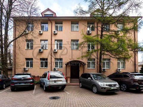 комерційна за адресою Євгенії Мірошниченко вул. (Софії Перовської), 10-Б