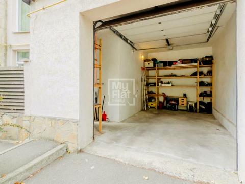 будинок за адресою Дмитра Дорошенка вул. (Чигоріна), 9