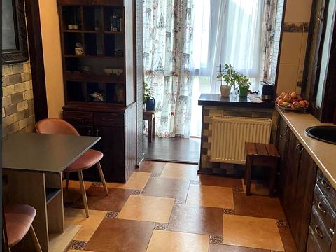 квартира за адресою Квітнева, 48
