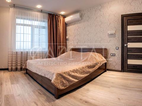 квартира за адресою Київ, Михайла Максимовича вул. (Онуфрія Трутенка), 24