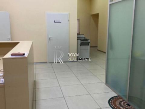 комерційна за адресою Бульварно-Кудрявська вул. (Воровського), 24