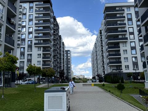 коммерческая по адресу Трускавецкая ул., 2