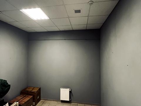 комерційна за адресою Богдана Хмельницького просп. (Героїв Сталінграда), 31-Д