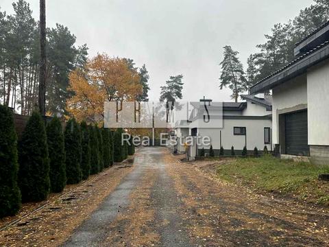 будинок за адресою центральна