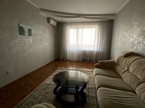 квартира по адресу Червоной Калины просп. (Владимира Маяковского), 40