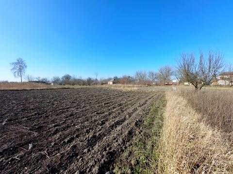 участок по адресу Новітня