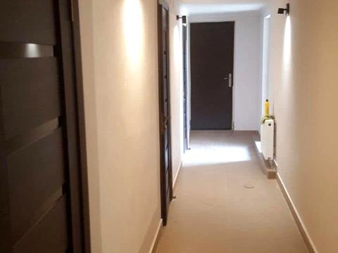 комерційна за адресою Собранецька вул., 2