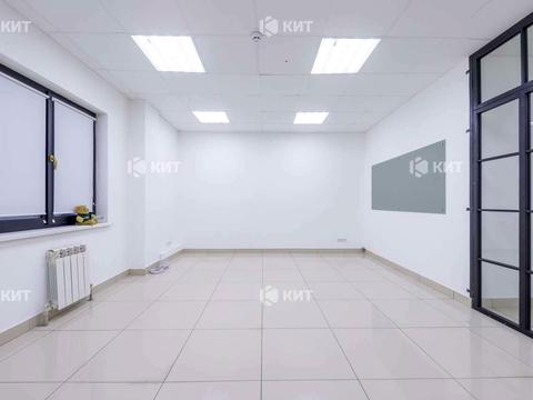 комерційна за адресою Алчевських вул. (Артема), 34б