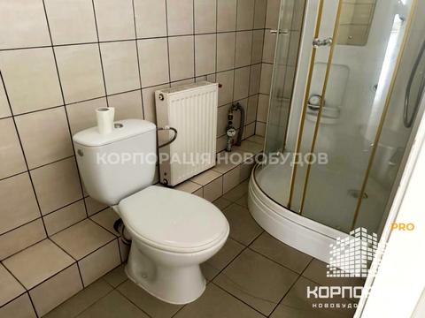 комерційна за адресою Швабська вул., 11