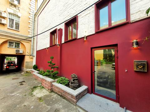 комерційна за адресою Симона Петлюри вул. (Комінтерну), 12-А