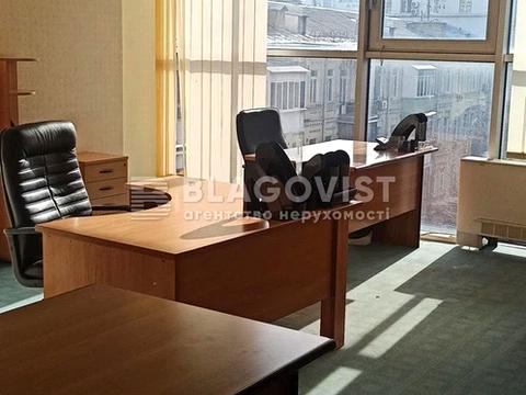 комерційна за адресою Велика Васильківська вул. (Червоноармійська), 64
