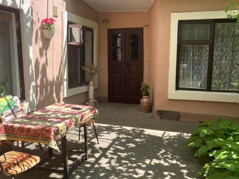 будинок за адресою 1-й Український пров., 2