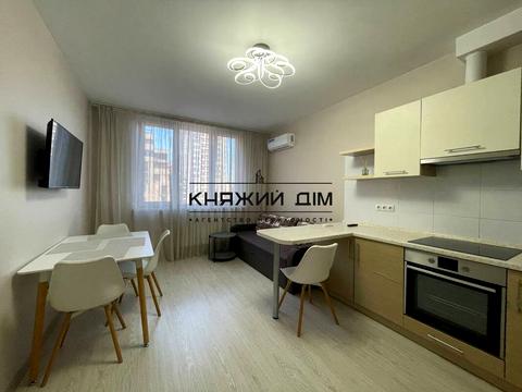 квартира за адресою Степана Рудницького вул. (Академіка Вільямса), 19/14