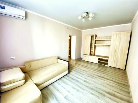 квартира за адресою Лазурна вул., 5